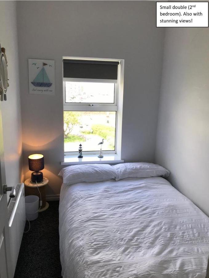 Apt3, No 2 Antrim Gardens, Portrush With Seaview Eksteriør billede